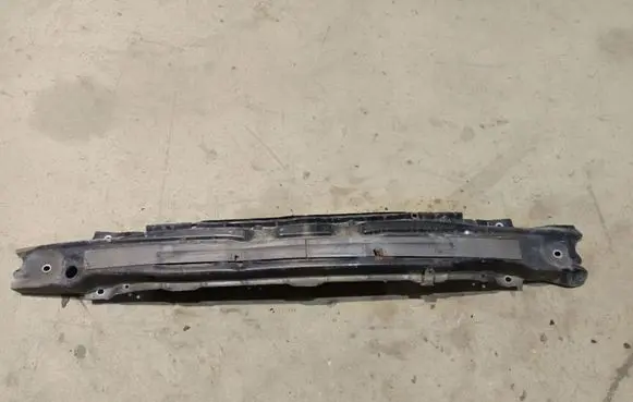 Opel Astra G Front bumper cross member