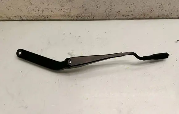 Mini Cooper Countryman R60 Front wiper blade arm 9806440