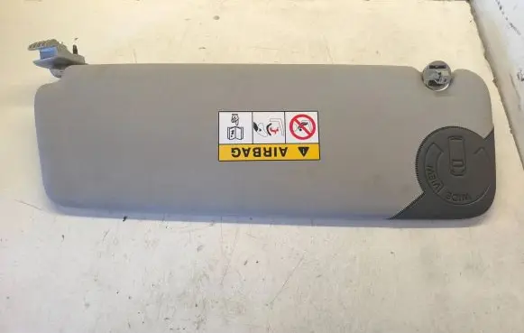 Opel Vivaro Sun visor