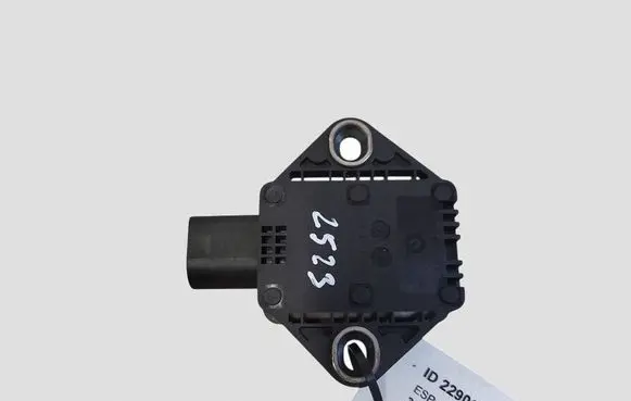 Audi A4 S4 B8 8K ESP acceleration yaw rate sensor 8K0907637C 0265005738 7017669