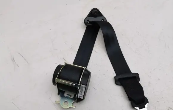Renault Zoe Rear seatbelt 9153954
