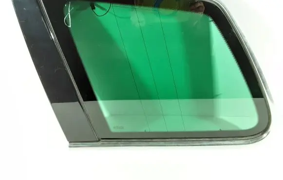 Volkswagen Touareg I Rear side window 43R001090 DOT27M74100AS3 7L6845297