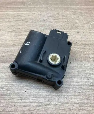 Audi A6 S6 C6 4F Air flap motor/actuator 4F0820511A 0132801359