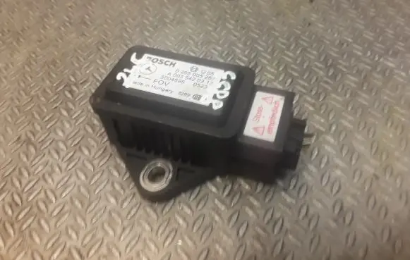 Mercedes-Benz B W245 Yaw turn rate sensor 0035420318 A0035420318