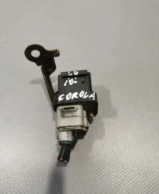 Toyota Corolla E140 E150 Glow plug pre-heat relay 2861067010