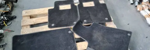 Maserati Quattroporte Front floor carpet liner 673004303 DM42081
