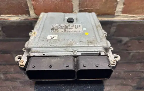 Mercedes-Benz Sprinter W906 Engine control unit/module A6461501877 0281014346