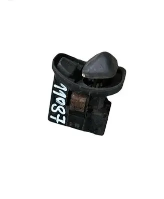 BMW 3 E30 Wing mirror switch 1369331