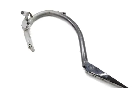 Tailgate/trunk/boot hinge