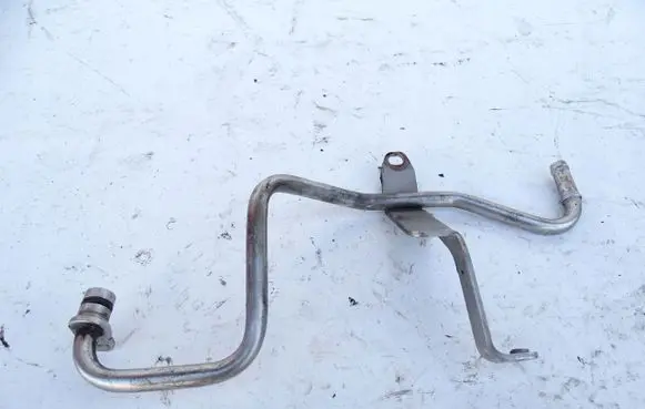 Volkswagen Scirocco Turbo turbocharger oiling pipe/hose 03C121469D