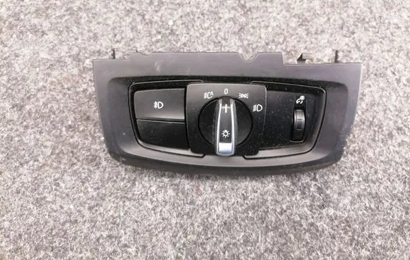 BMW X6 F16 Light switch 9311721