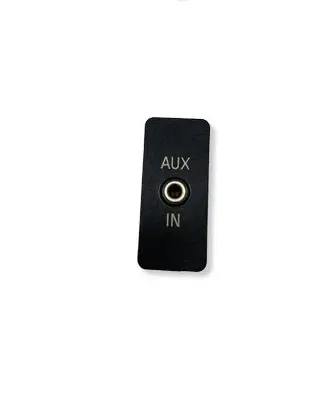 BMW 3 E90 E91 AUX in-socket connector 6930561 61316930561