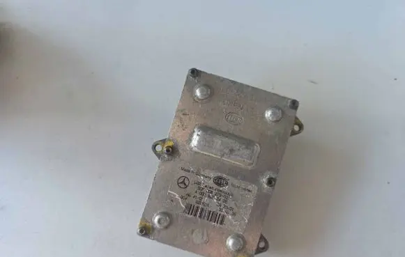 Mercedes-Benz E W211 Headlight ballast module Xenon 5DF008279