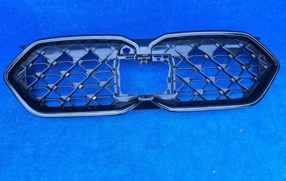 BMW X2 U10 Front grill 5A35BB0