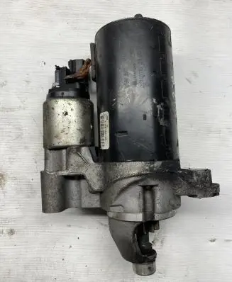 Audi A4 S4 B8 8K Starter motor 03L911021E
