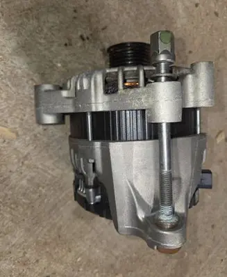 BMW 5 G30 G31 G38 Generator/alternator 8575059 0125814008
