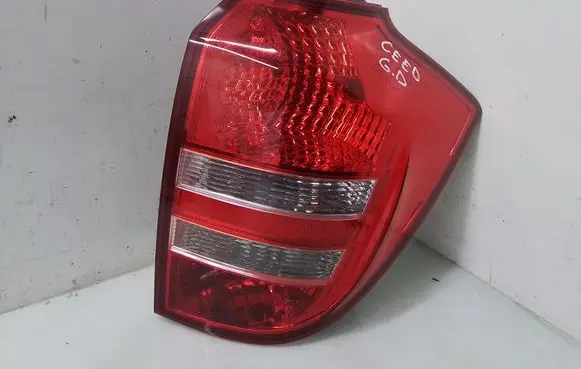 Rear/tail lights