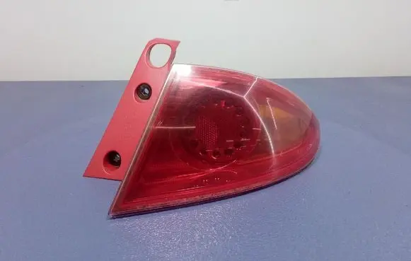Seat Leon (1P) Rear/tail lights 98205200