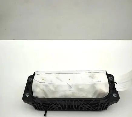 Audi A5 Passenger airbag 8W0880204D