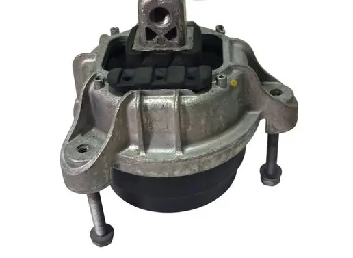 BMW 5 F10 F11 Engine mount bracket 6781562