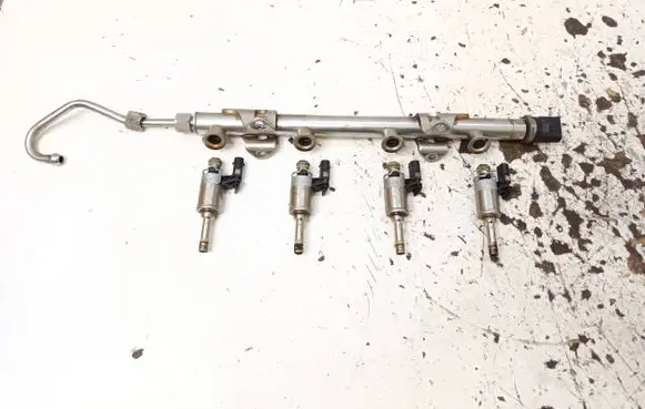 Fuel injectors set