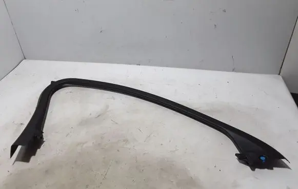 Volvo V60 Other front door trim element 30747469