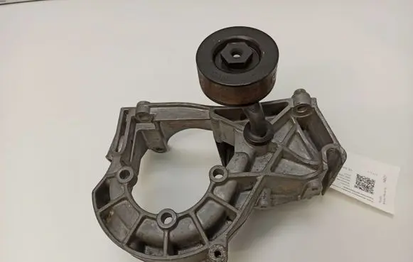 Porsche Boxster 986 Power steering pump mounting bracket 996102160