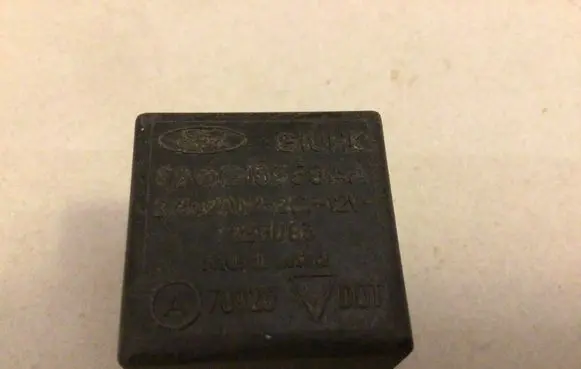 Ford Escort Other relay 85GG13350AA
