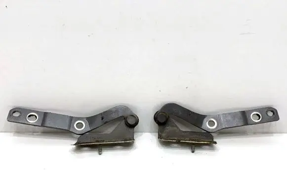 Honda CR-V Tailgate/trunk/boot hinge