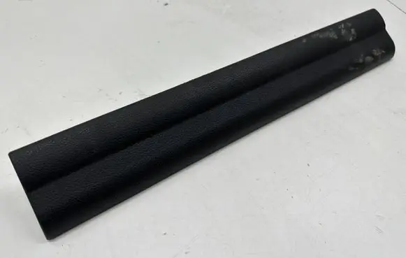 BMW 2 F46 Front sill trim cover 7298839