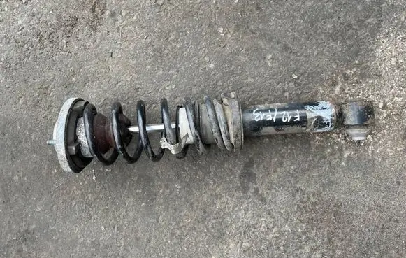 BMW 6 F12 F13 Rear shock absorber/damper 6777211 A1404104966 73512814312