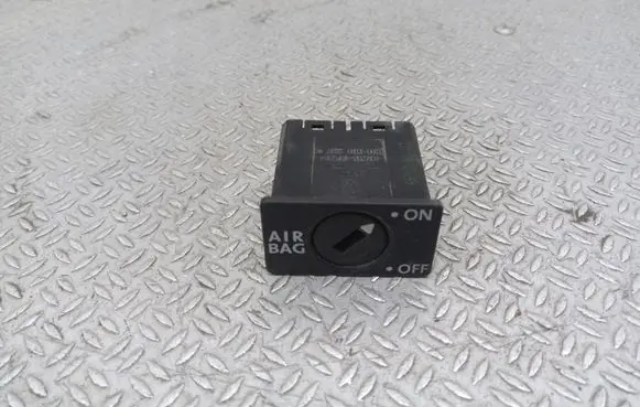 Volkswagen Caddy Passenger airbag on/off switch 1K0919237C