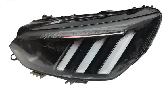 Peugeot 208 Headlight/headlamp 9841642080 L615789 01FCRPL125