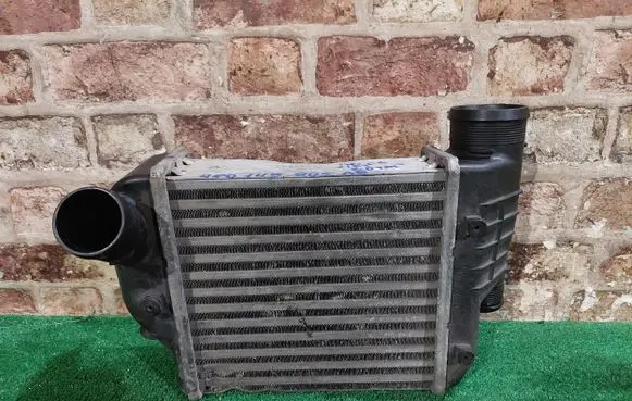 Audi A6 S6 C6 4F Intercooler radiator