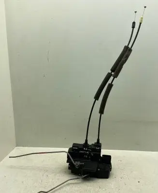 Chevrolet Captiva Rear door lock A046818