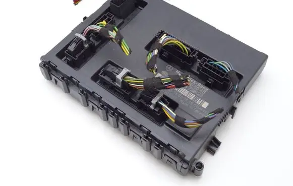 Mercedes-Benz B W245 Comfort/convenience module A1695405645