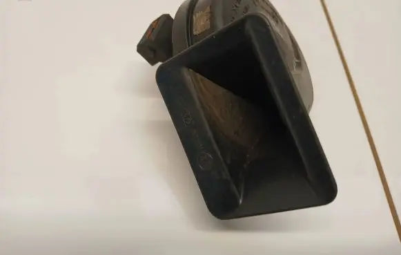 Audi A6 S6 C5 4B Horn signal 0092018