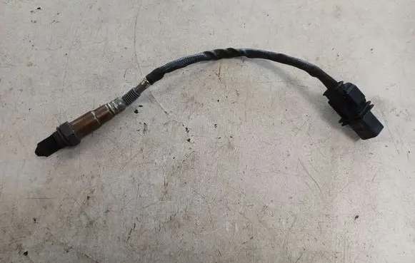 BMW 5 F10 F11 Lambda probe sensor 779160003 0281004018