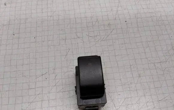 Toyota Corolla E120 E130 Other switches/knobs/shifts 37077B345B 8481002041