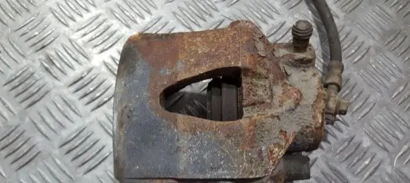 Front brake caliper