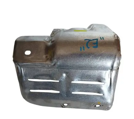 Peugeot 308 Heat shield in engine bay 9835087480