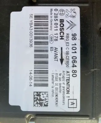 Citroen C4 Cactus Airbag control unit/module 9810106480 YBA30013936 0285011178