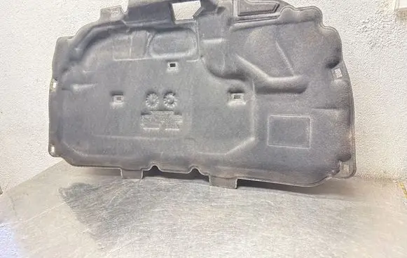 Volvo C30 Engine bonnet/hood sound/heat insulation 
