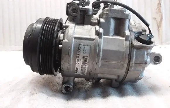 BMW 1 E81 E87 Air conditioning (A/C) compressor (pump) 813415