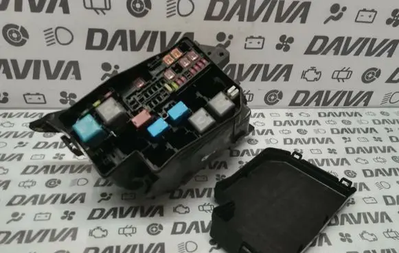 Toyota RAV 4 (XA30) Fuse box set 82662-42190