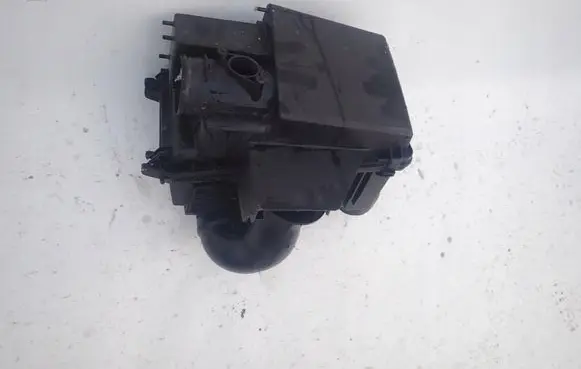 Mazda 6 Air filter box