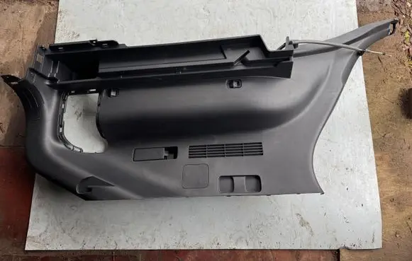 KIA EV6 Trunk/boot lower side trim panel 85741CV500 857C4CV000