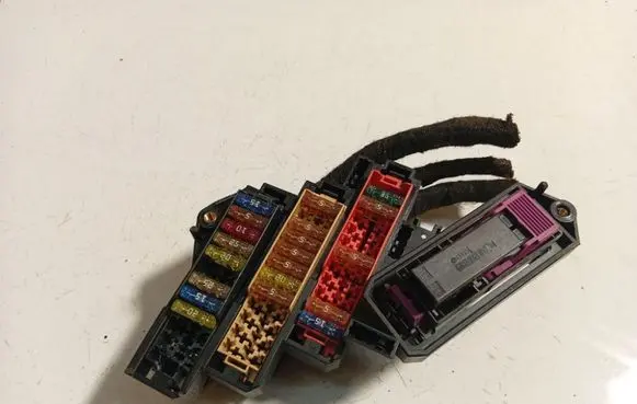 Audi Q7 4L Fuse box set 4L0971846