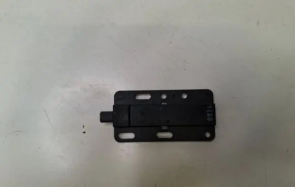 BMW 3 E90 E91 Keyless (KESSY) go control unit/module 6922211 5WK49132