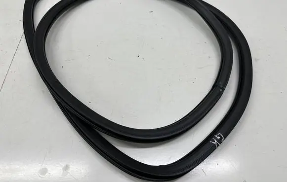 Jeep Compass Front door rubber seal